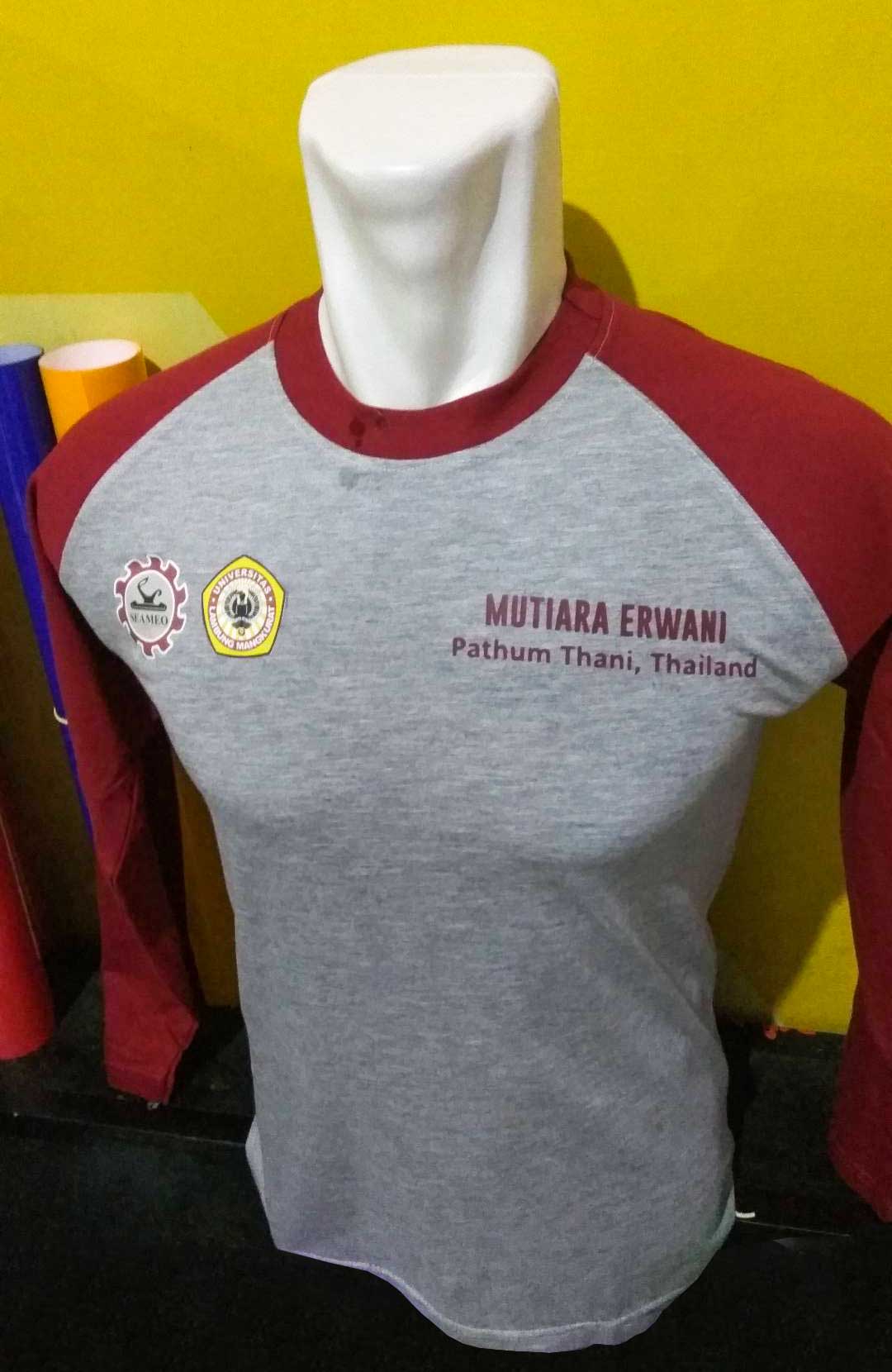 Kaos Raglan